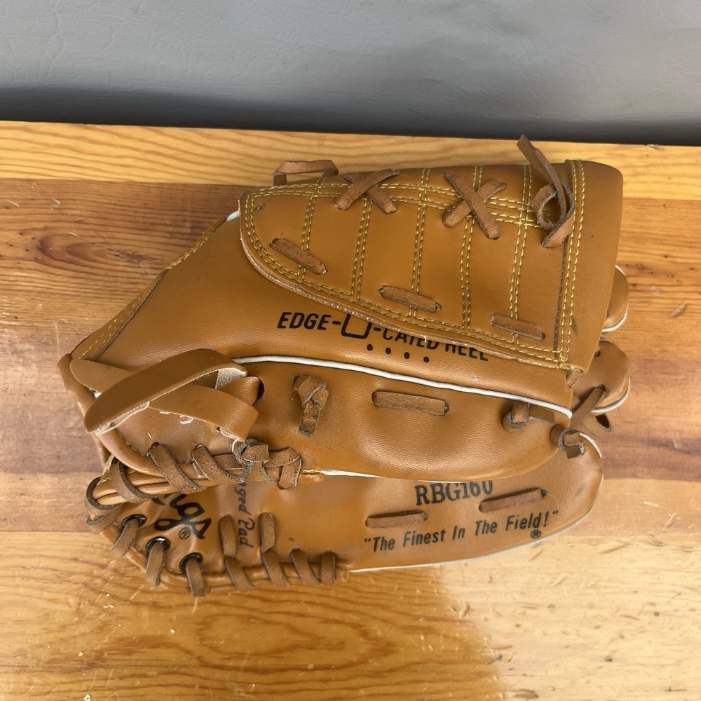 Rawlings RBG160 Ryne Sandberg Baseball Glove 9.5" DeeWell Pocket EUC